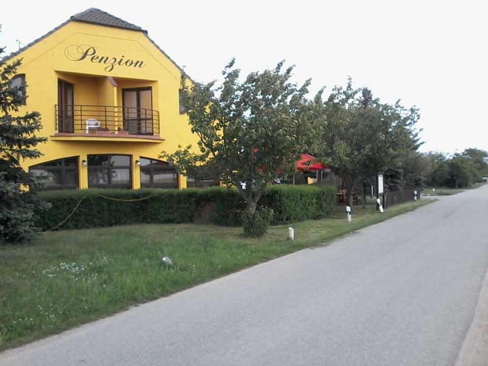 Hostinec U Josefa Jevisovice Exterior photo